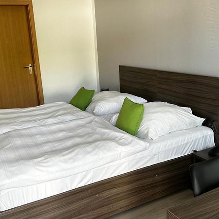 Messe Motel Laatzen Ngoại thất bức ảnh