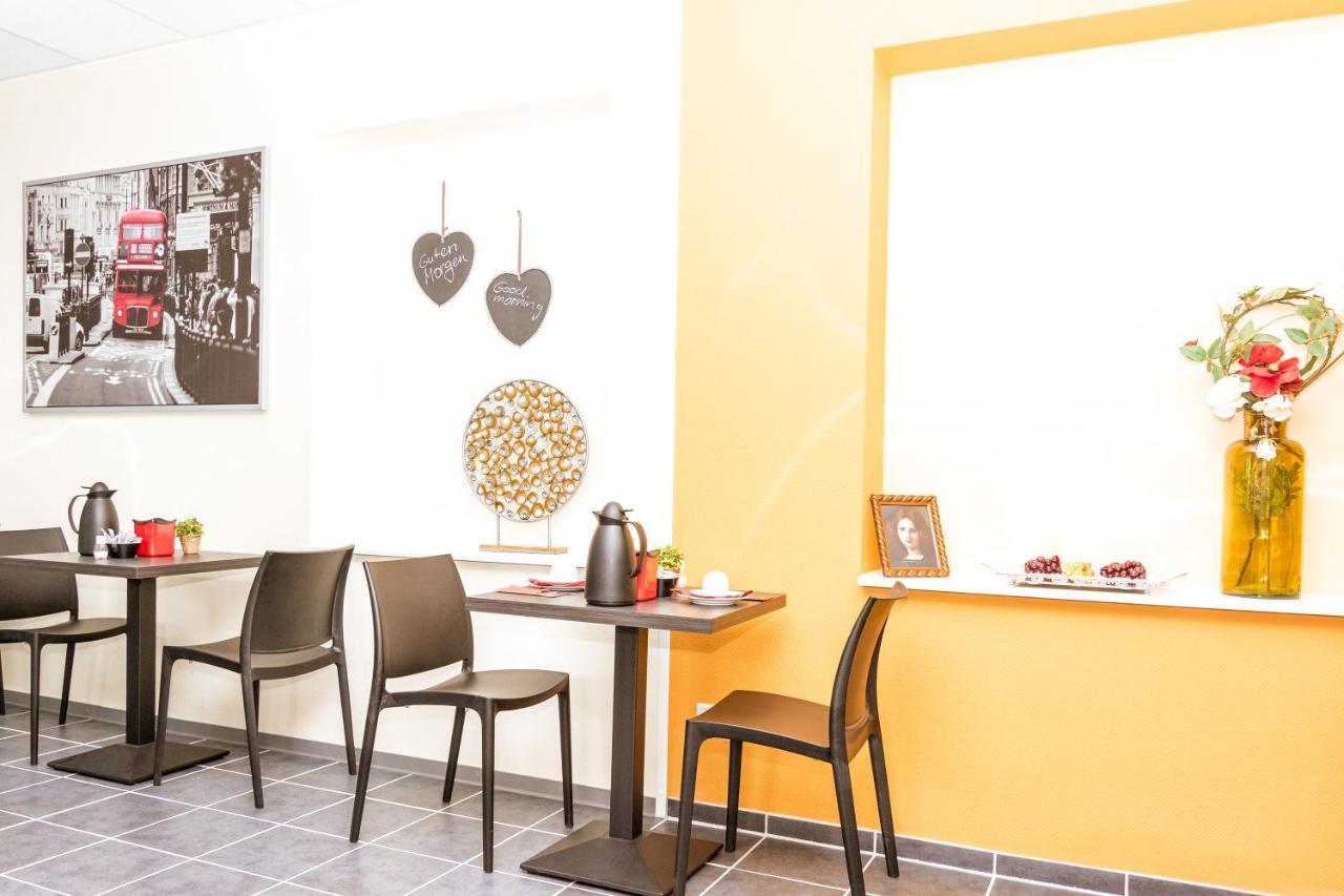 Messe Motel Laatzen Ngoại thất bức ảnh