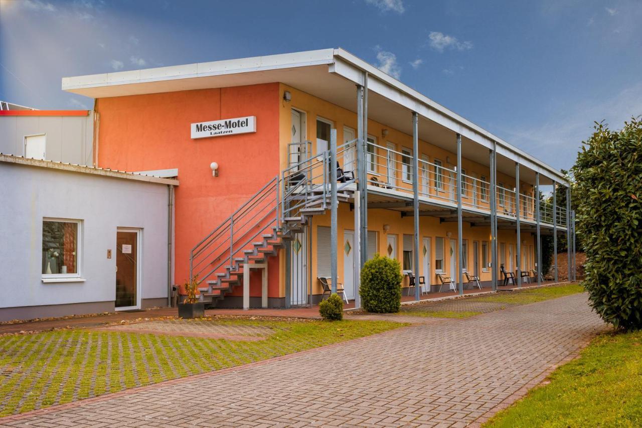 Messe Motel Laatzen Ngoại thất bức ảnh