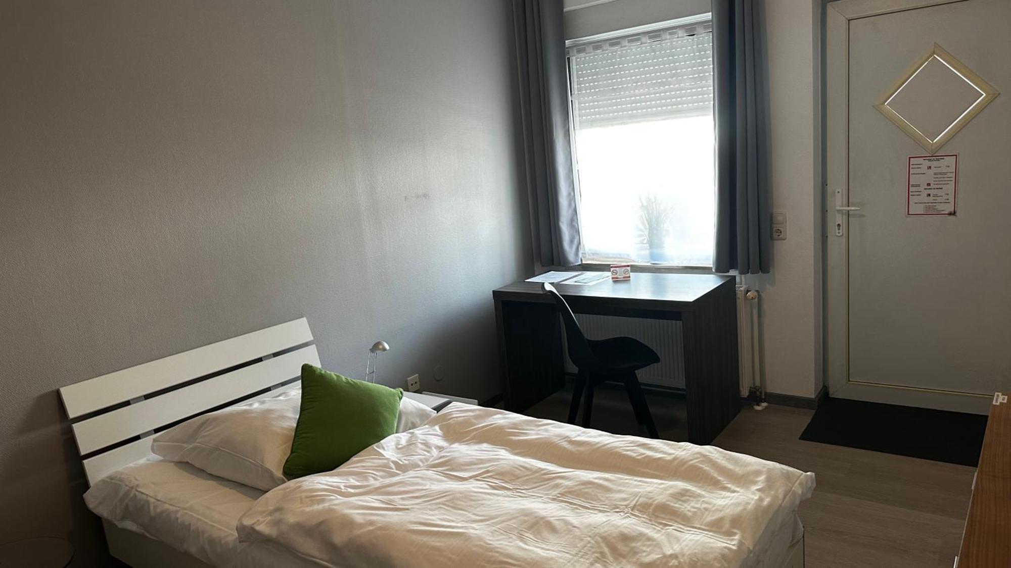 Messe Motel Laatzen Ngoại thất bức ảnh
